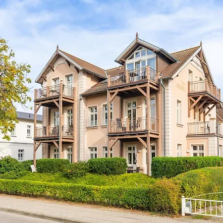 Stilvoll Einger. Mit Balkon, Parkplatz, In Strandnaehe Ostseebad Kühlungsborn